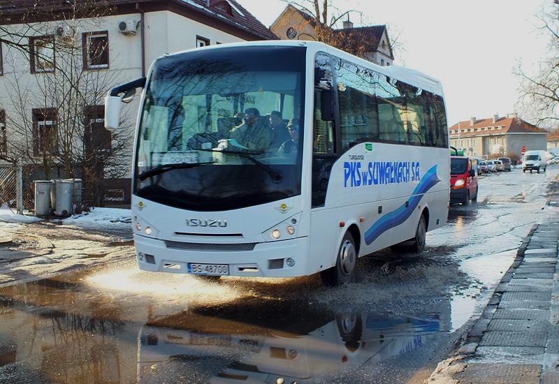 Isuzu Turquoise #BS 48700