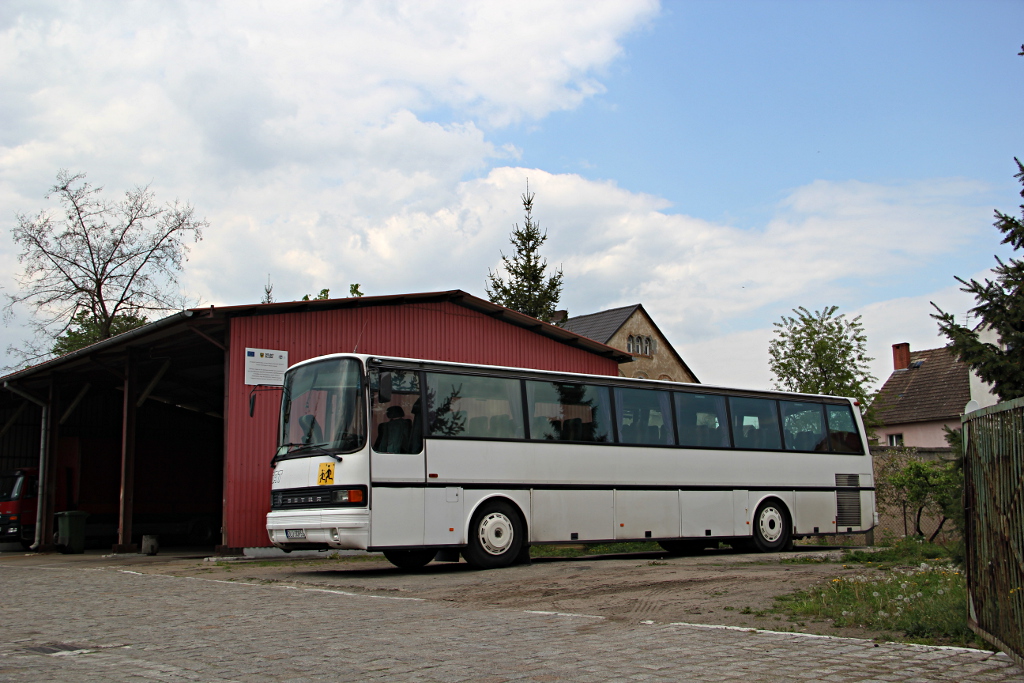 Setra S215 HR #DLU 30955