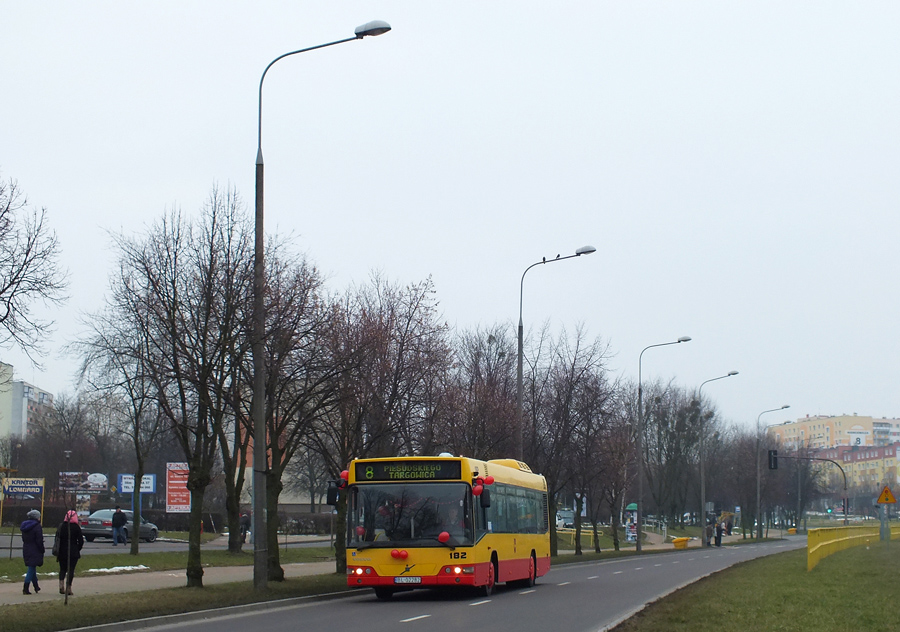 Volvo 7000 #182
