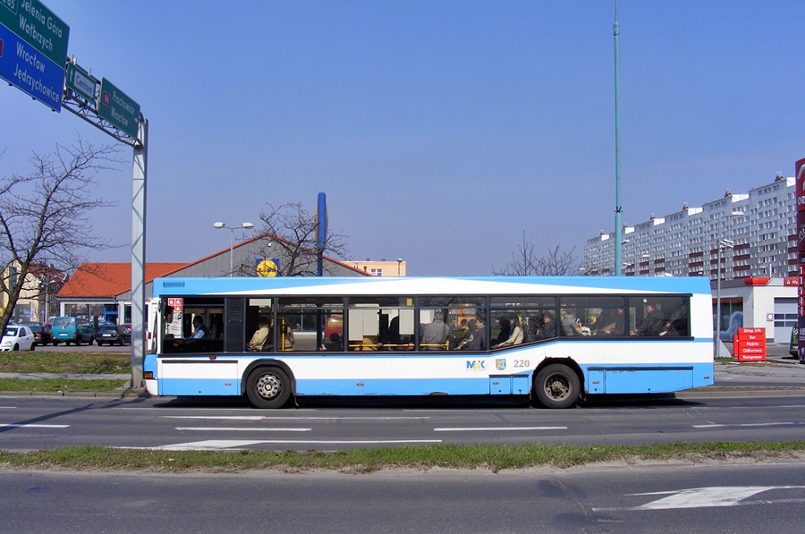 Neoplan N4016 #220