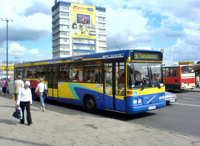 Volvo B10BLE 6x2 Carrus #1036