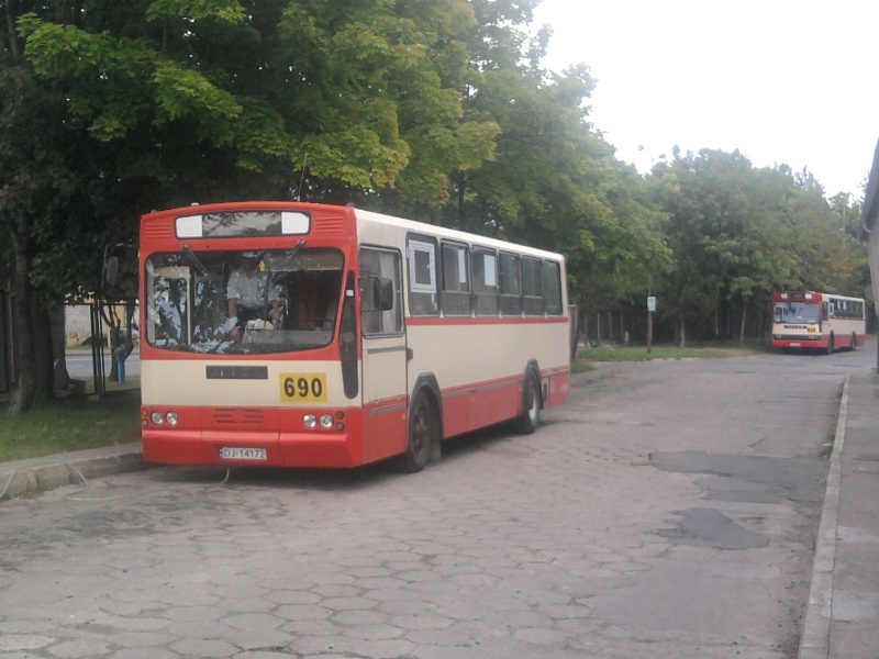 Jelcz M11 #690
